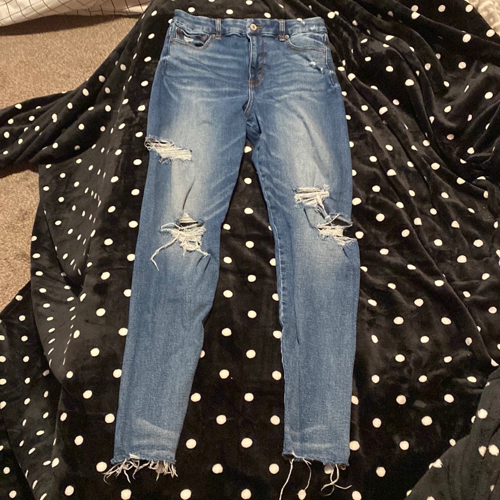 american eagle high rises ripped jeggings size 8